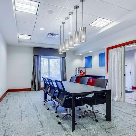 Hilton Garden Inn Louisville-Northeast Esterno foto