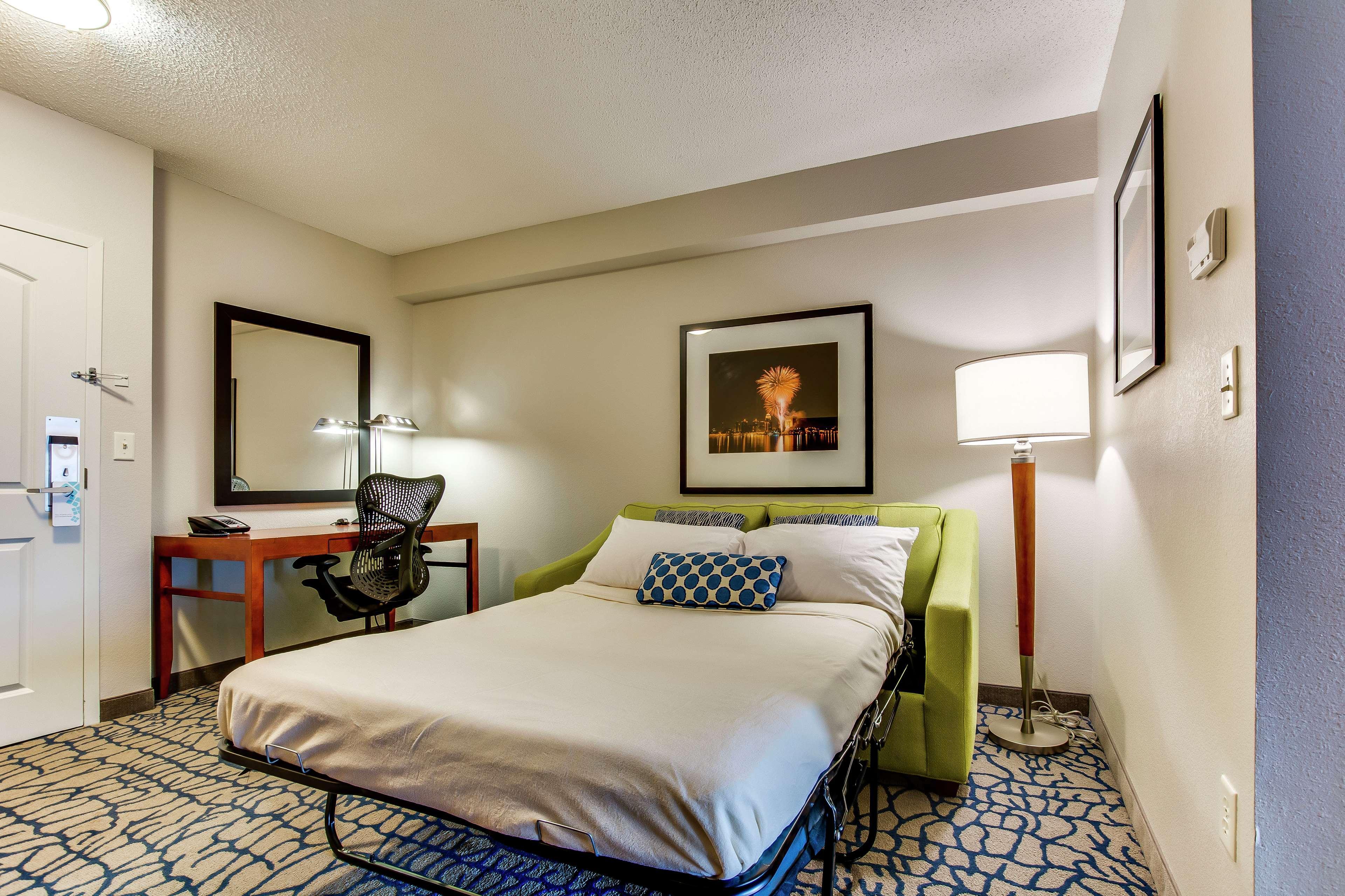 Hilton Garden Inn Louisville-Northeast Esterno foto