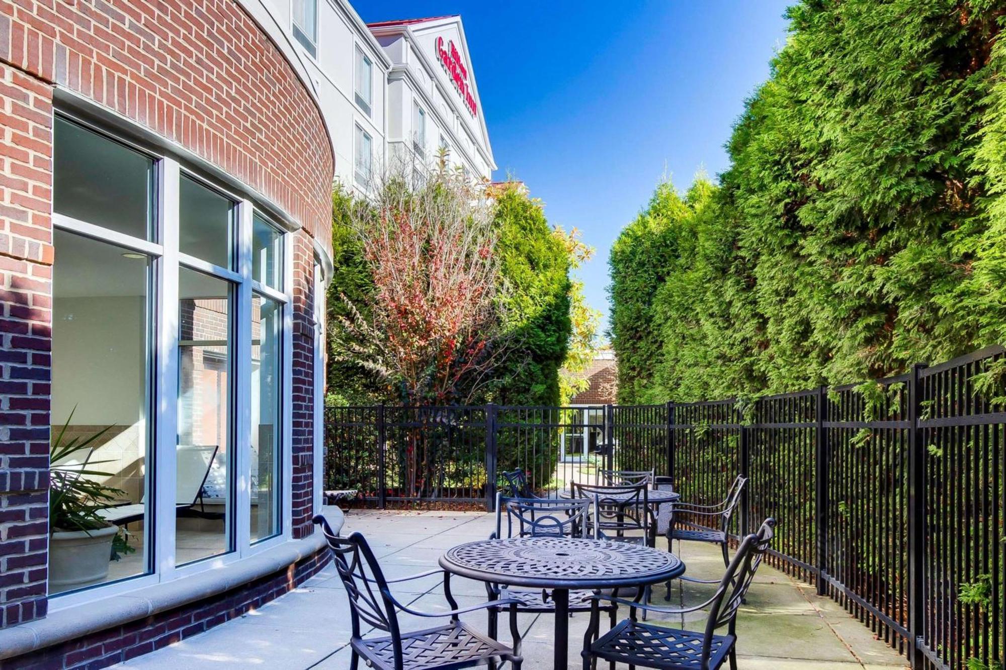 Hilton Garden Inn Louisville-Northeast Esterno foto